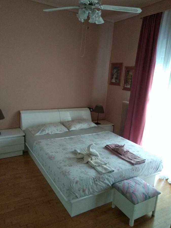 Efi'S House Apartment Волос Екстериор снимка